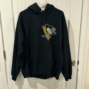 Pittsburgh Penguins black hoodie front chest and back flag logo - XL